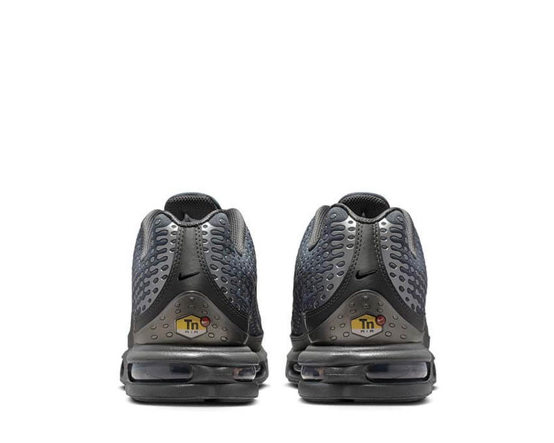Tênis Nike Air Max Plus VII em cinza-fumê — imagem 4