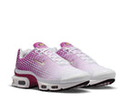 Tênis Nike Air Max Plus VII em vermelho-framboesa e branco — imagem 3