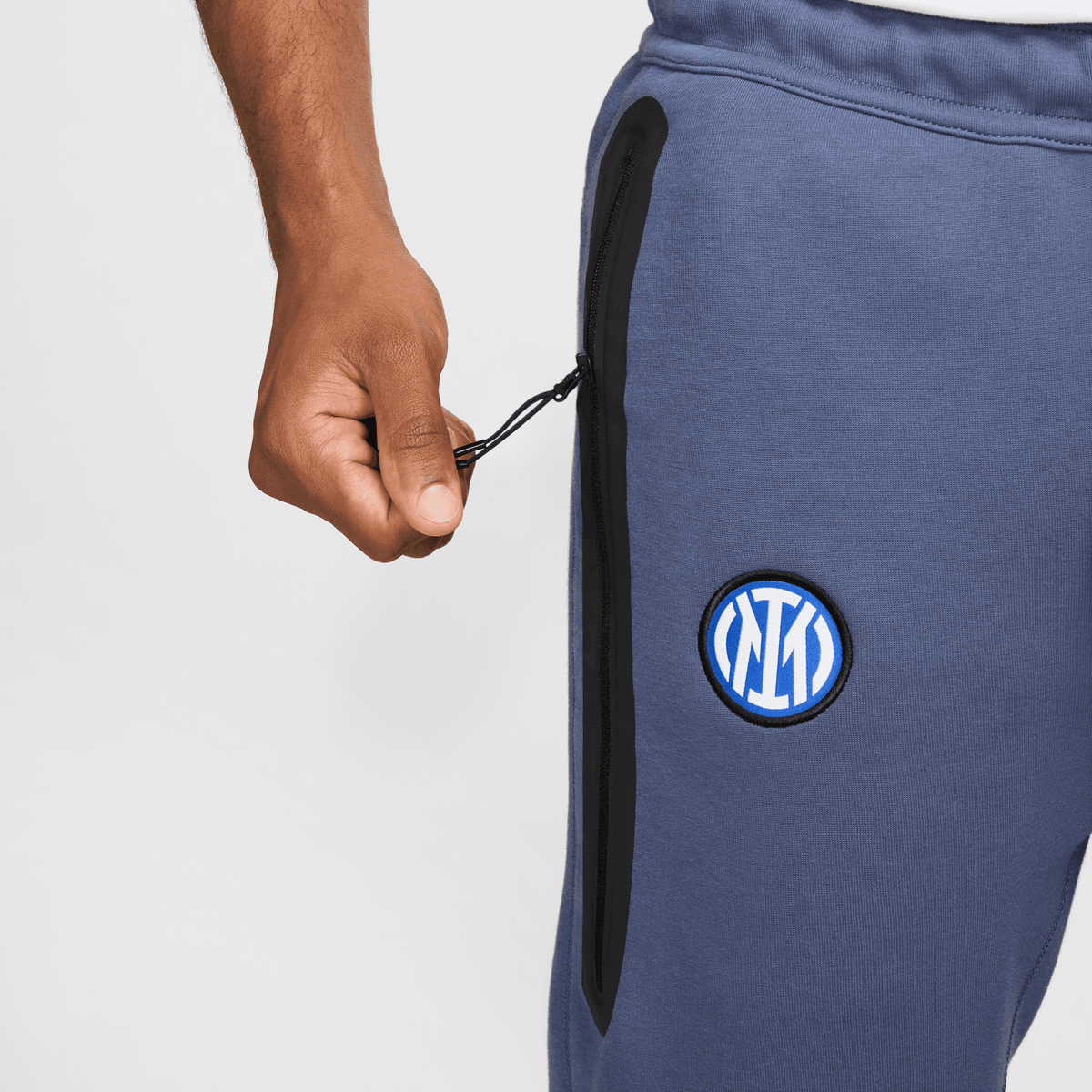 Calça Inter Milan Tech Fleece 2024/2025 - Azul