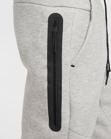 Calça Nike Tech Fleece - Cinza e Preto