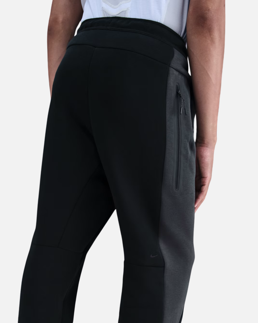 Calça Nike Tech Fleece - Preto e Cinza