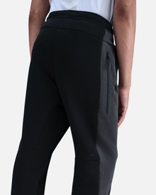 Calça Nike Tech Fleece - Preto e Cinza