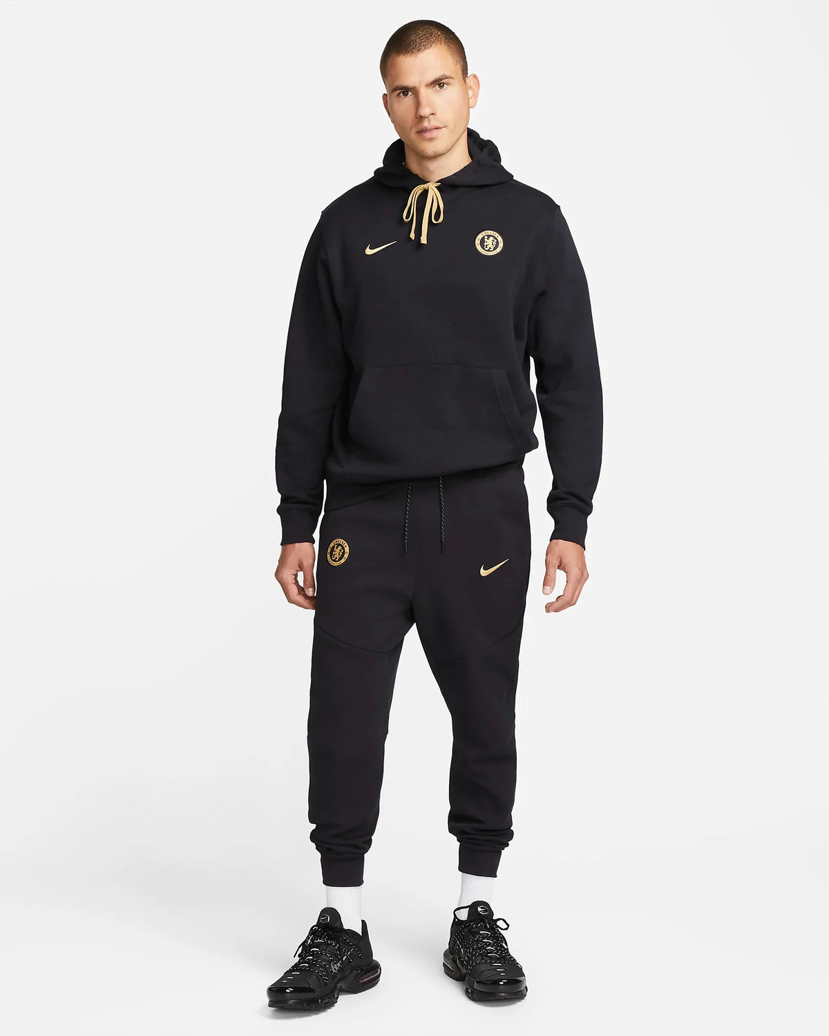 Calça Chelsea Tech Fleece - Preto e Dourado