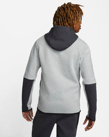 Jaqueta com capuz Nike Tech Fleece - Cinza e Verde