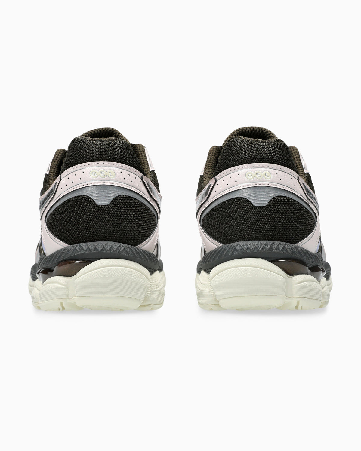ASICS Gel-Cumulus 16 - Marrom e Prateado